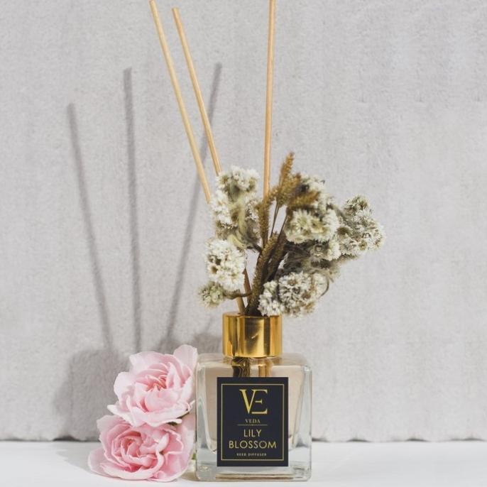 Jual VEDA REED DIFFUSER AROMA LILY BLOSSOM PENGHARUM PEWANGI RUANGAN