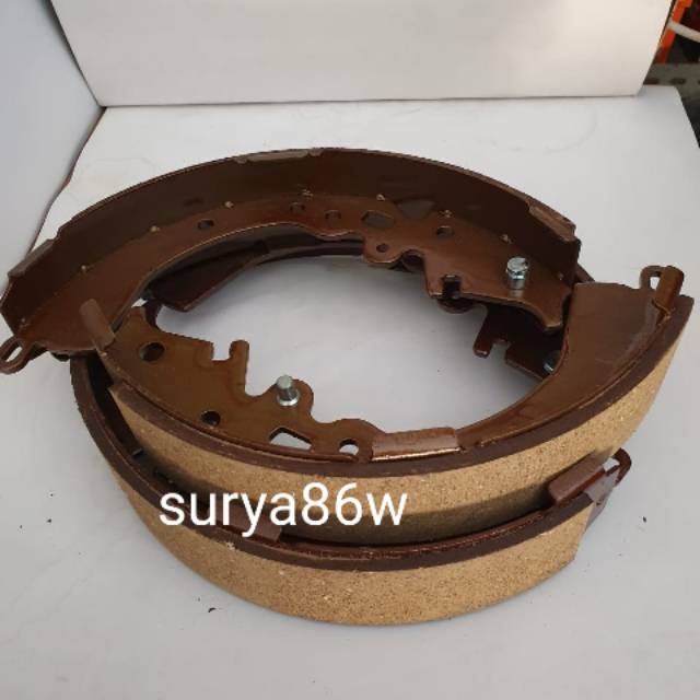 Jual brake shoe toyota grand new innova 2016 - kampas rem belakang ...