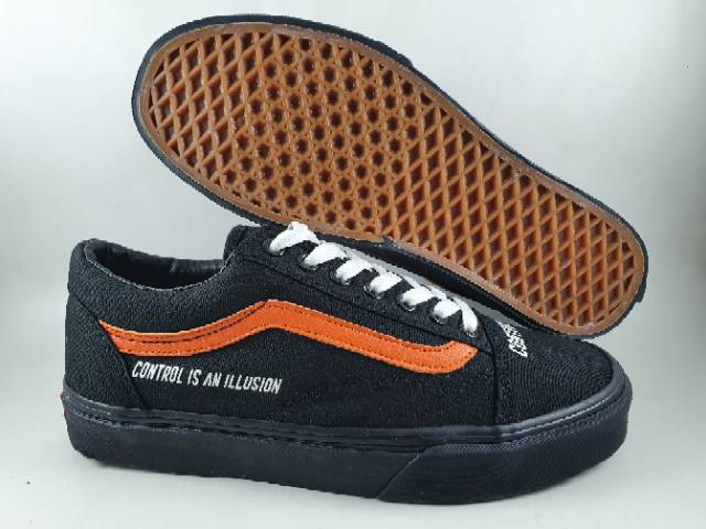 Jual Sepatu Coutie X Vans Old Skool Control is an Illusion Custom FullBlack Shopee Indonesia