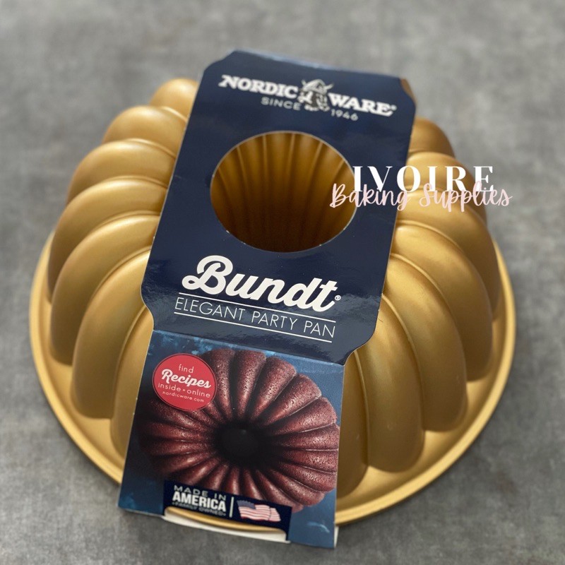 Nordic Ware Elegant Party Bundt Pan