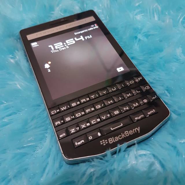 Jual Blackberry Porsche P9983 Black Mulus | Shopee Indonesia