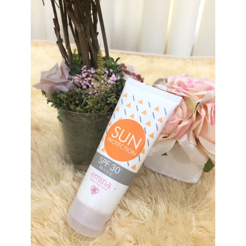 Jual Emina Sun Protection SPF 30 PA+++ Shopee Indonesia
