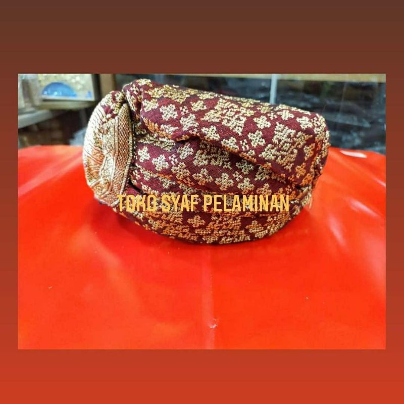 Jual Topi Pengantin Laki2 Saluak Datuak Songket Pandai Sikek Maroon Shopee Indonesia 