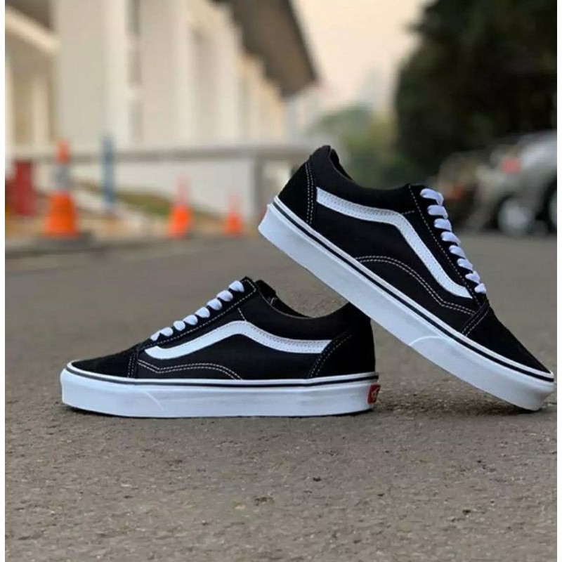 Jual sepatu vans Harga Terbaik Termurah Desember 2024 Shopee Indonesia