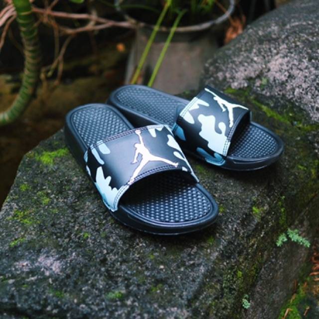 Jual Nike Benassi Slides X Air Jordan ORIGINAL Shopee Indonesia