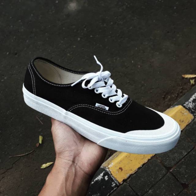 Vans authentic shop 138 black