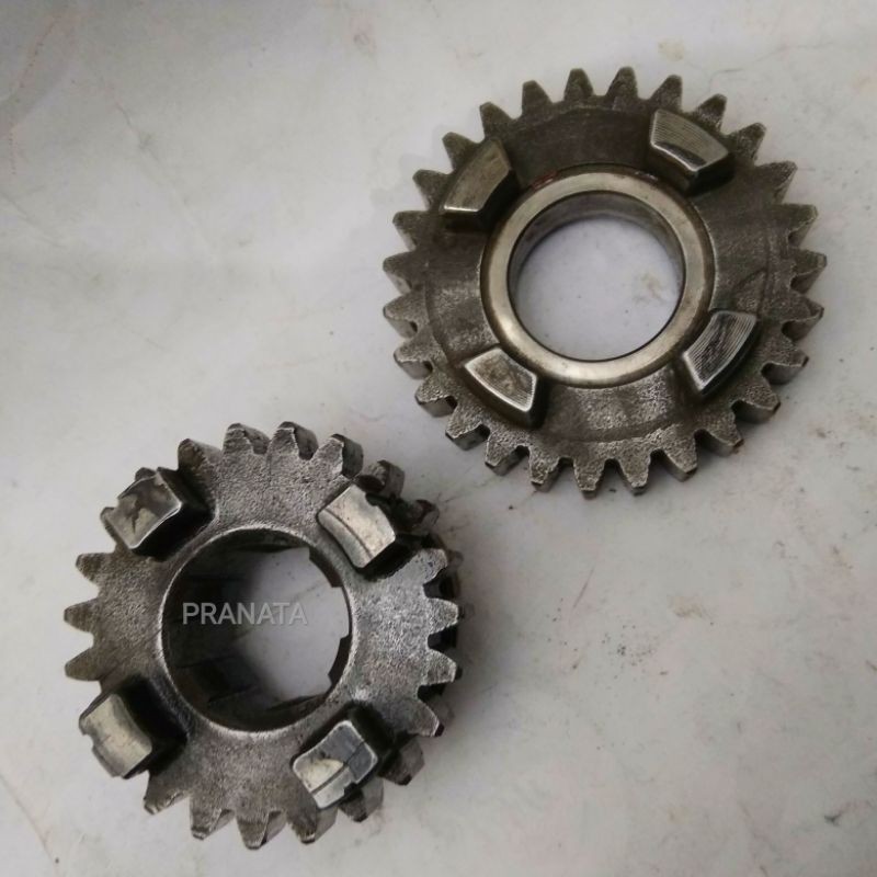 Jual Original Set Gigi 4 Rasio Mata 23 26 T Honda GL 100 GL 125 JAPAN ...