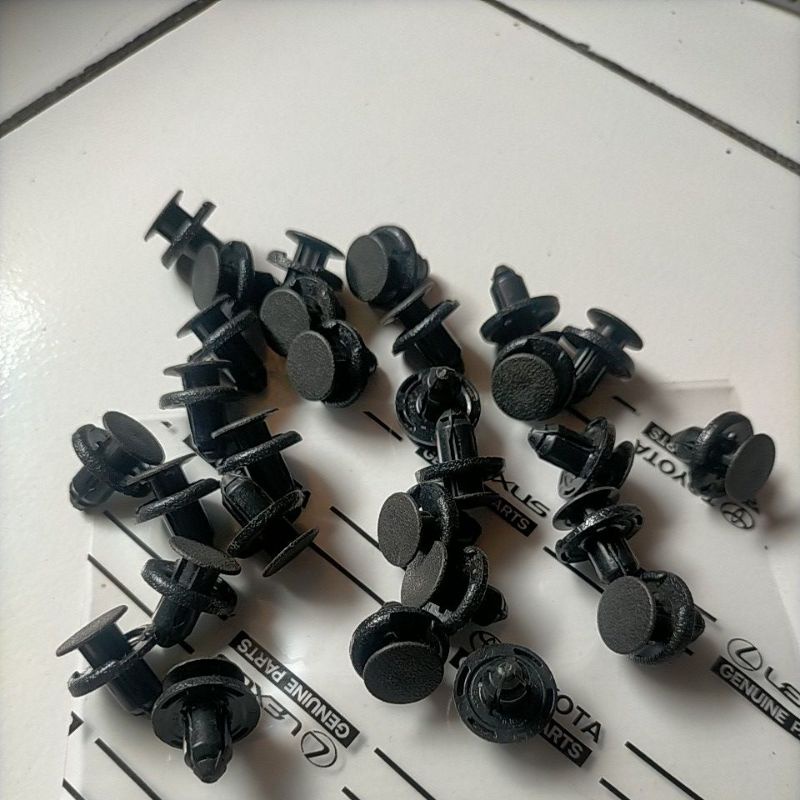 Jual kancing klep klep cengkeh liner mobil Avanza Xenia original hrg ...