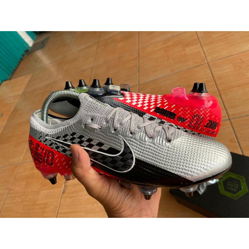 sepatu bola nike mercurial neymar