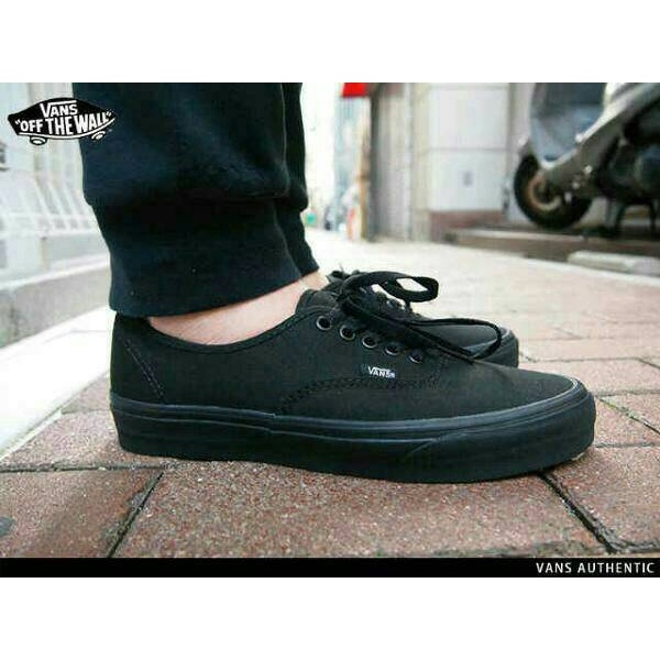 Harga vans shop authentic black