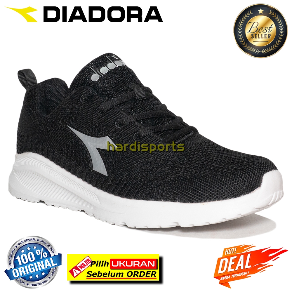 Harga sepatu 2024 diadora running