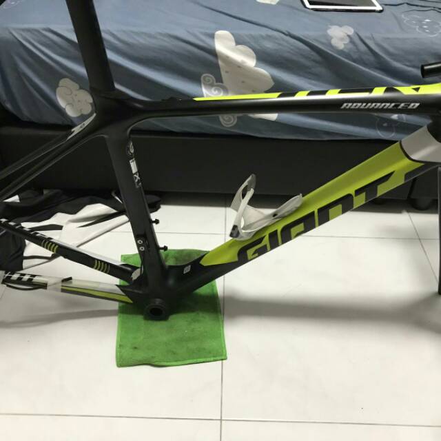 FRAME GIANT TCR ADVANCED 1 CARBON