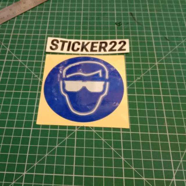 Jual Sticker cutting safety wajib memakai kacamata aksesoris hlem ...