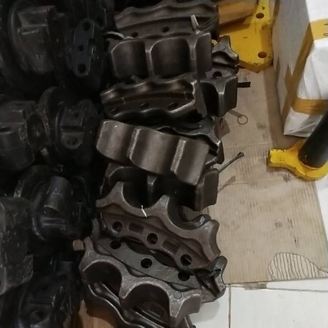 Jual Segment sprocket D65 / D85 komatsu / 9pc Verona | Shopee Indonesia