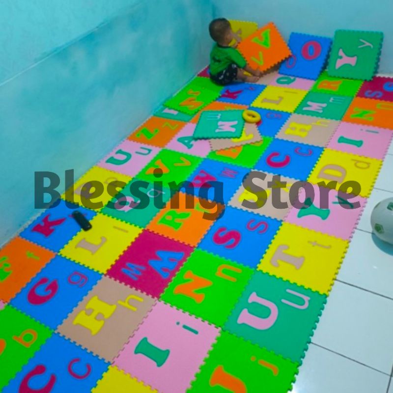 Jual Puzzle matras mainan edukasi abjad jumbo 30x30 tbl 1cm isi 26 pcs ...