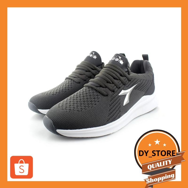 Sepatu running outlet diadora