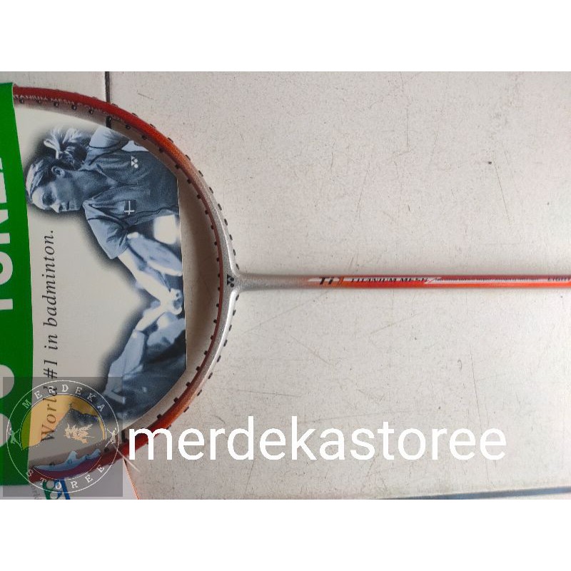 Jual RAKET BADMINTON YONEX TI1 TITANIUM MESH | Shopee Indonesia