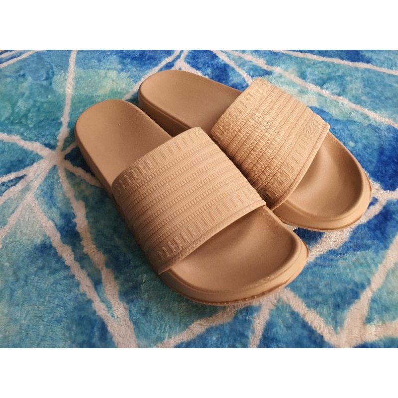 Sandal Jelly Plastik Murah