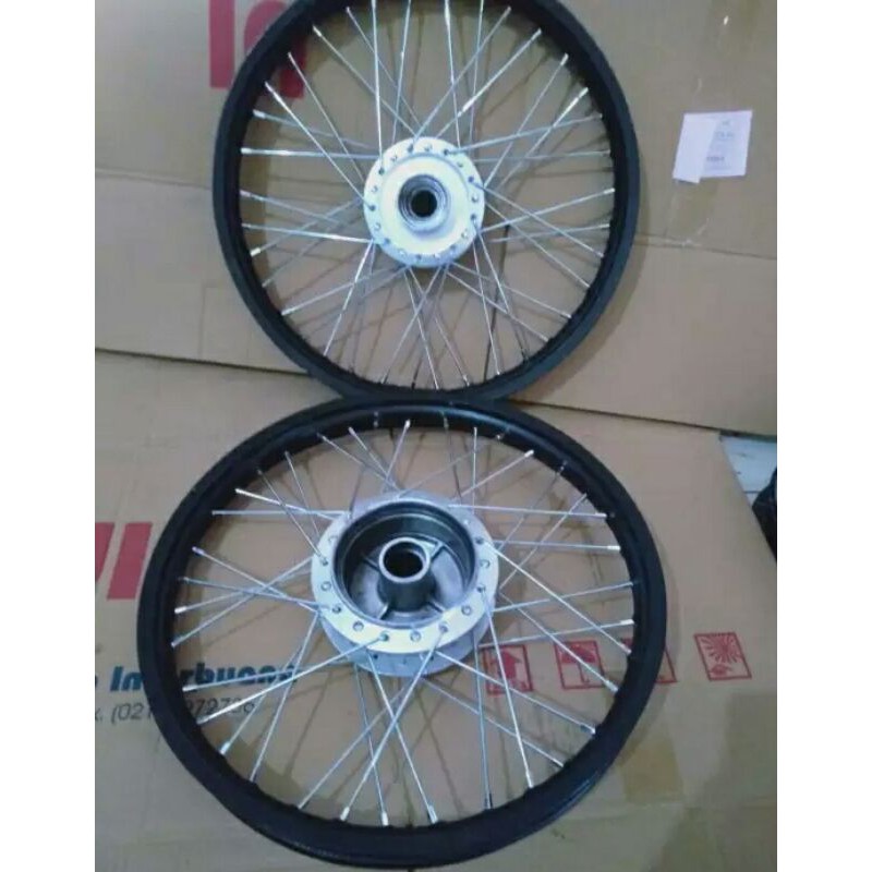 Jual Velg variasi depan belakang supra x 125 old/velg sepasang kharisma
