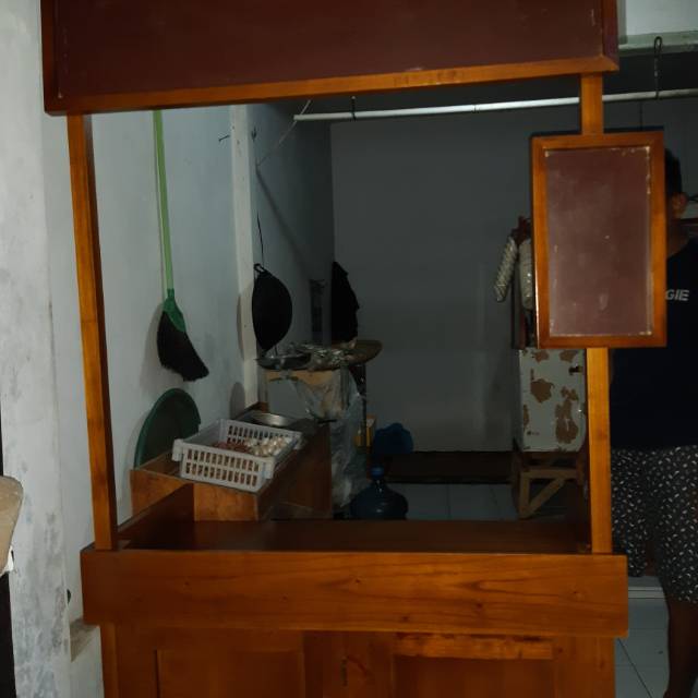 Jual Booth portable custom, roda, gerobak sosis bakar, minuman es boba