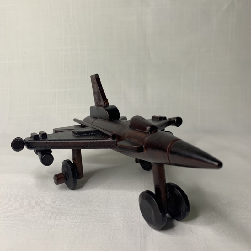 Jual MINIATUR PESAWAT TEMPUR KAYU| MAINAN PESAWAT TEMPUR ANAK| PESAWAT