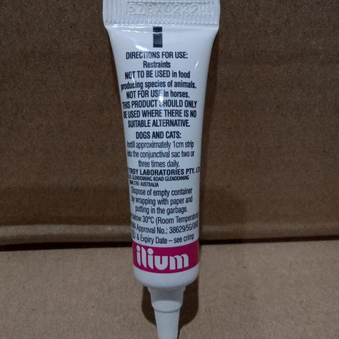 Ilium eye shop ointment for dogs