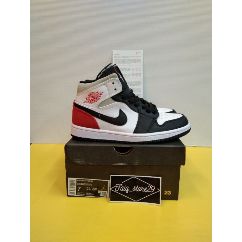 Jual Sepatu Nike Air Jordan 1 Mid Se Black Toe 100 Pk Original Shopee Indonesia