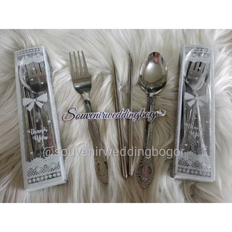 Jual Souvenir Sendok Set Garpu Sumpit Stainless Kemasan Mika Sovenir Supenir Pernikahan Shopee 6896