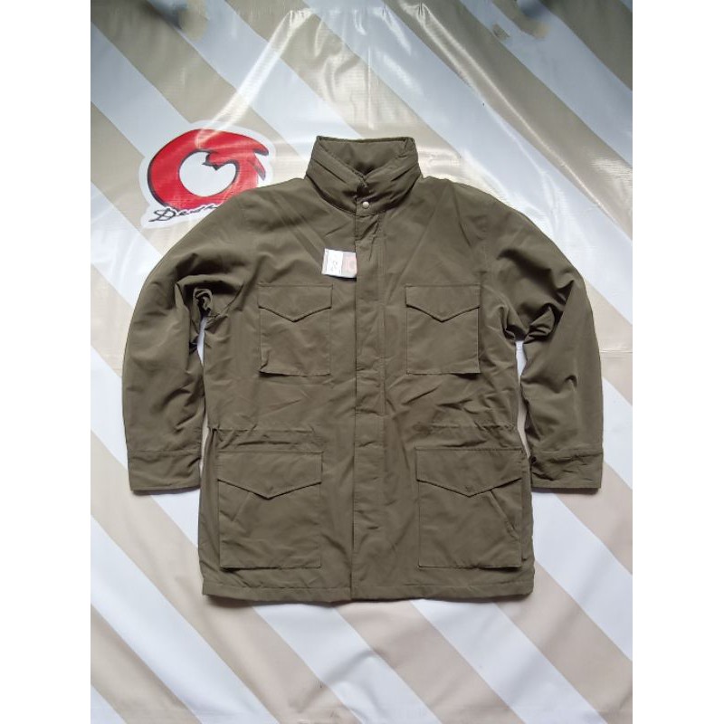 Uniqlo m65 hotsell