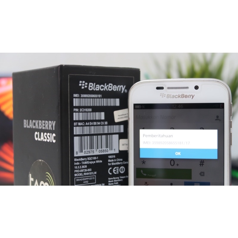 BlackBerry Classic SQC100-1 White （Blackberry Q20