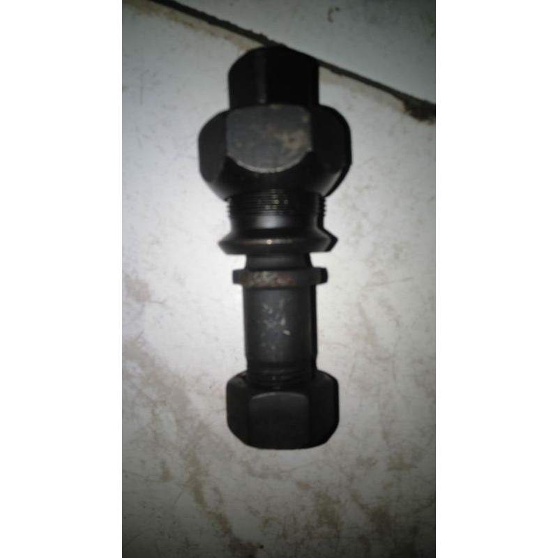 Jual Baut Roda Belakang Mitsubishi Fuso Shopee Indonesia