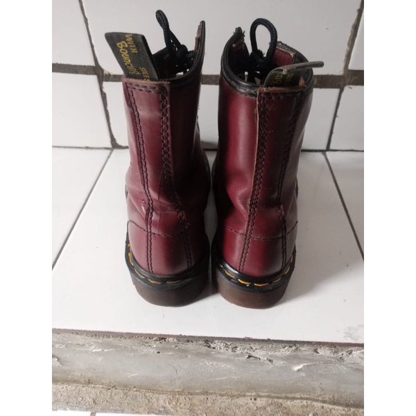 Jual docmart second / dr.martens second / dr marten 1460 maroon ...