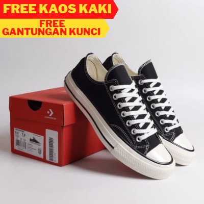 Harga sepatu hotsell converse original 2013