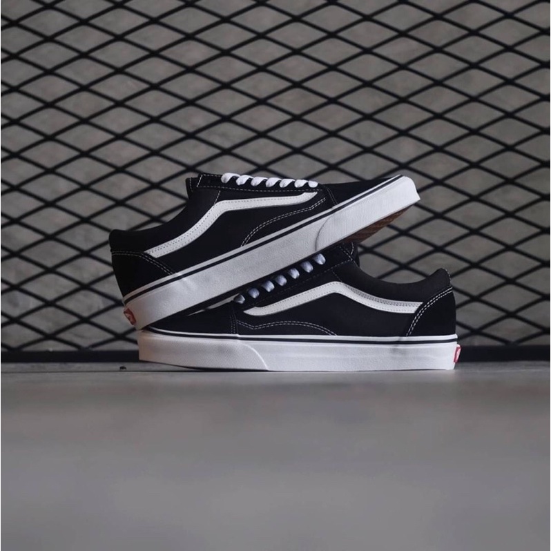 Jual Vans Oldskool Classic Black White | Shopee Indonesia