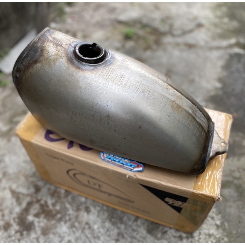 Jual Tangki yamaha DT100 model Trail Trial Vintage Jadul model Orian ...