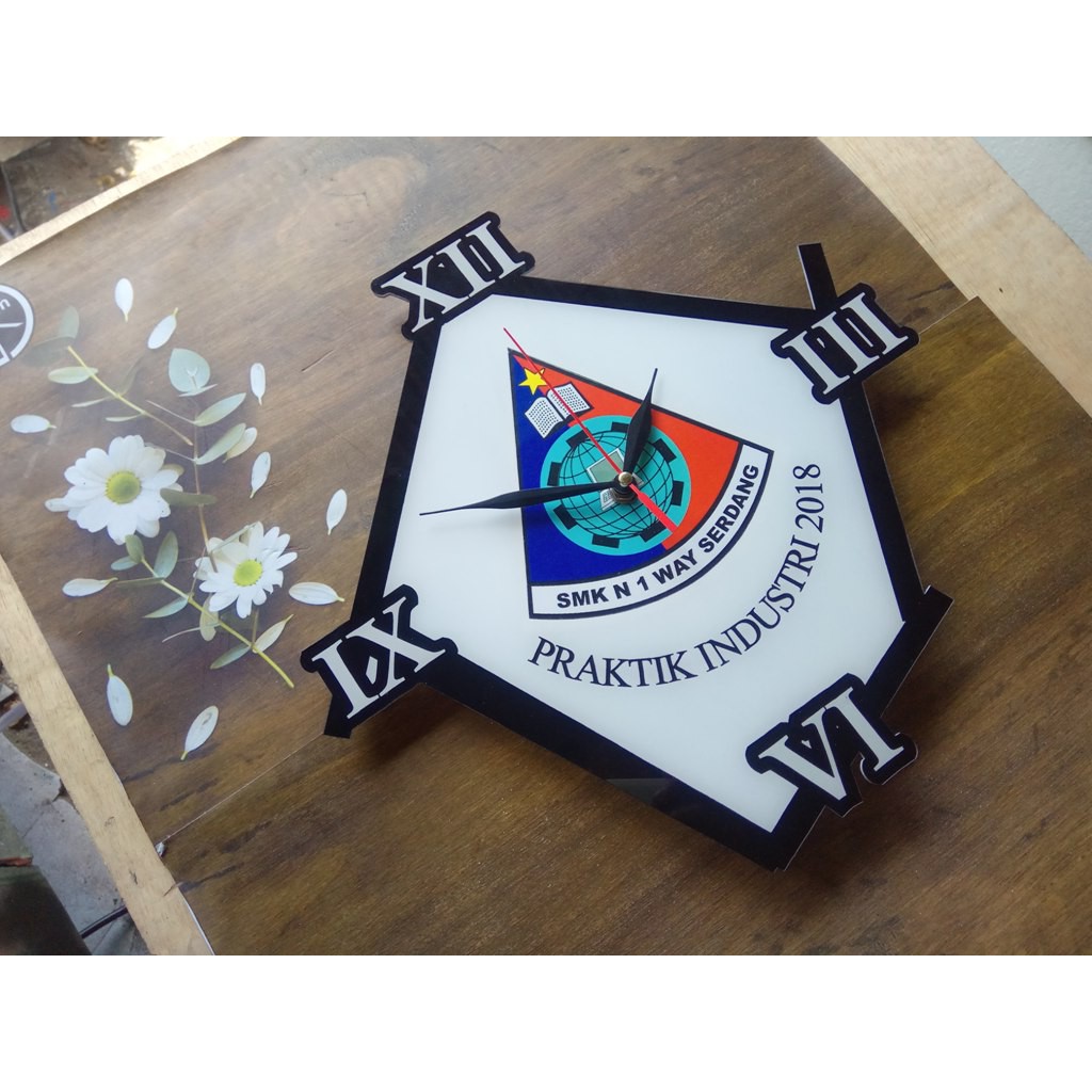 Jual Jam Dinding Akrilik - Kenang-kenangan PKL | Shopee Indonesia