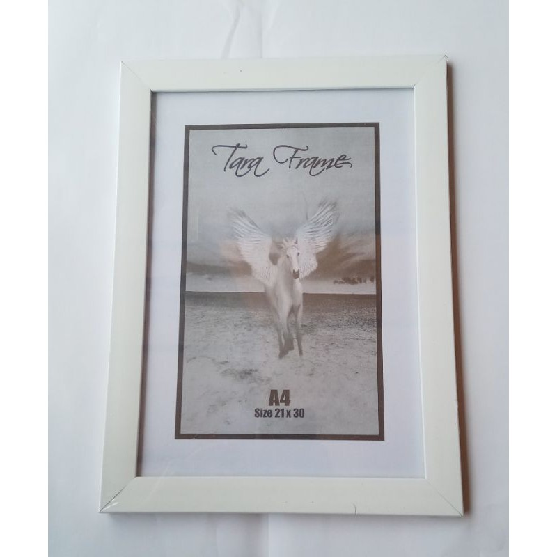 Jual bingkai foto/frame foto putih ukuran A4 (21x30) | Shopee Indonesia