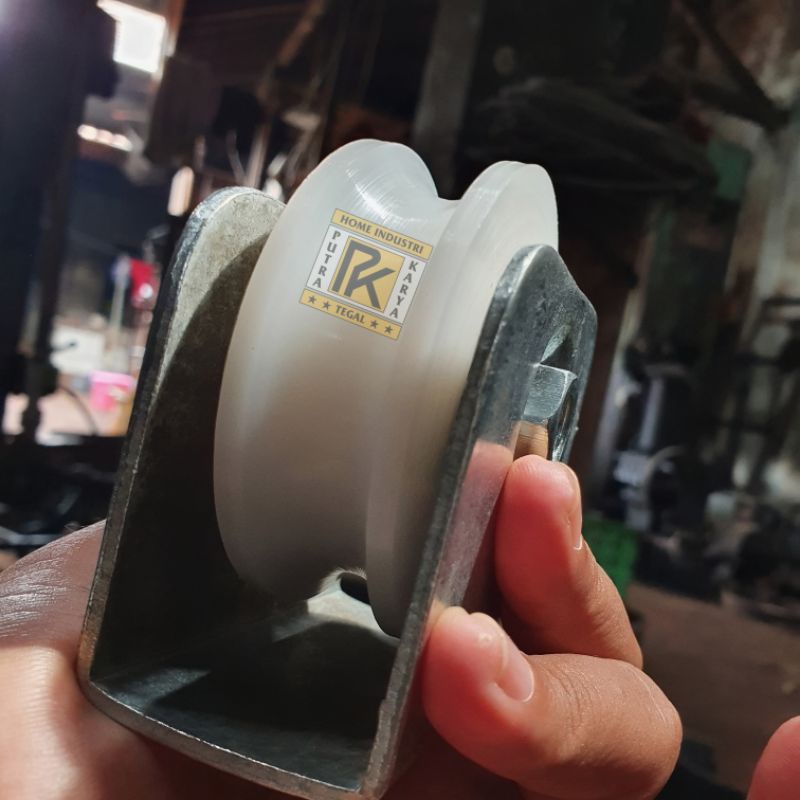 Jual RODA PAGAR BESI, NILON 8CM/REL BULAT (U) / PLAT TEBAL, TIDAK ...