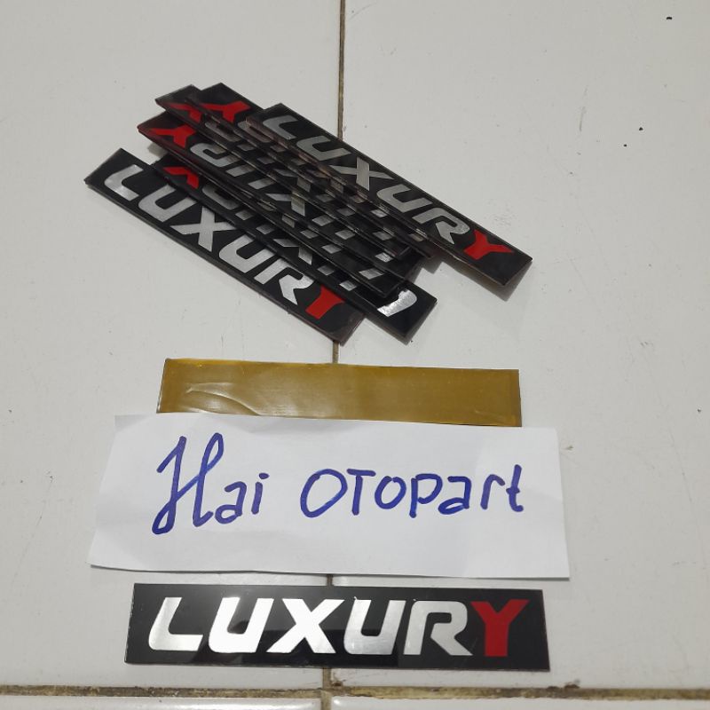 Jual emblem tulisan luxury universal custom bahan akrilik harga satuan