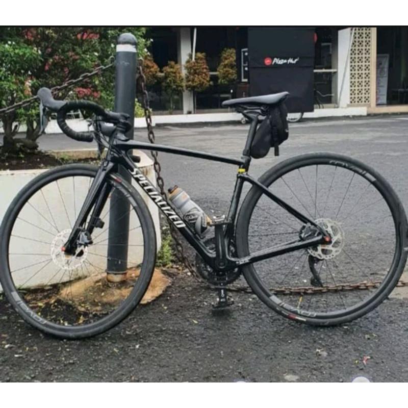 Jual Sepeda Roadbike Specialized Roubaix Carbon Fact 10r Bike Balap Size 49cm Groupset Shimano ultegra Shopee Indonesia