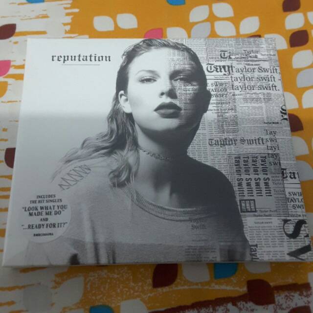 Jual CD Taylor Swift Album Reputation Import. | Shopee Indonesia