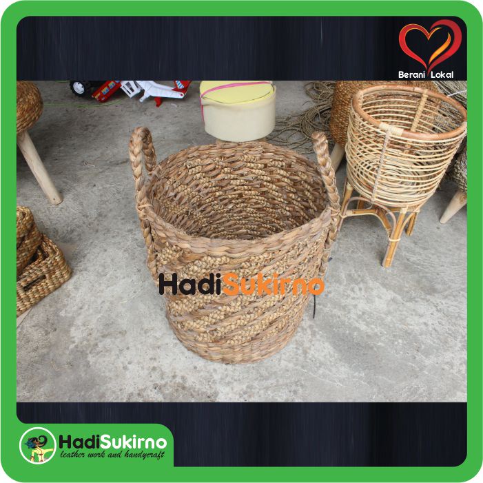 Jual Keranjang Besar Enceng Gondok Handle | Shopee Indonesia