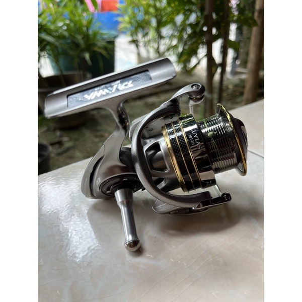 LUVIAS 3012H リール DAIWA LUVIAS 3012H High-Speed Luvias