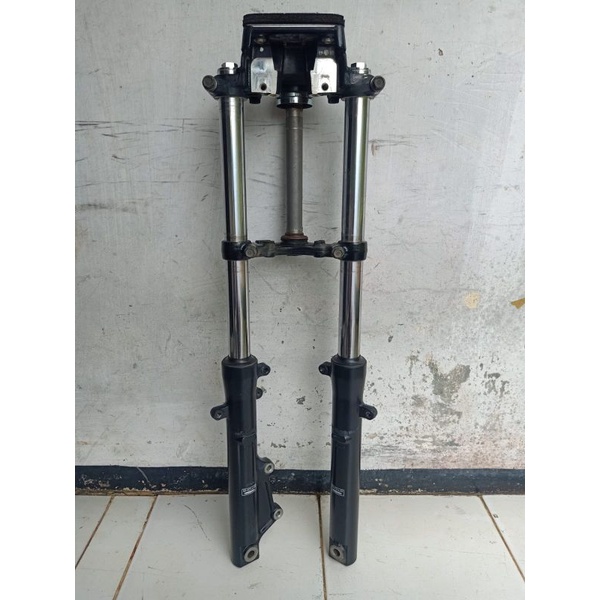 Jual Shock Depan Shockbreker Set Tiger Revo Tilam Ori Shopee Indonesia