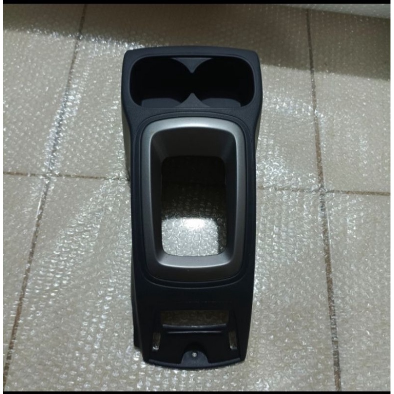 Jual CONSUL BOX CONCULE BOX AYLA AGYA ORIGINAL | Shopee Indonesia