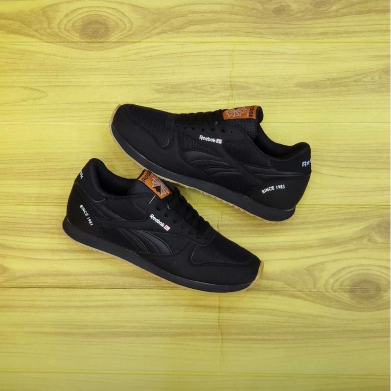 Jual Sepatu Reebok Terlengkap & Harga Terbaru Juli 2026 | Shopee Indonesia