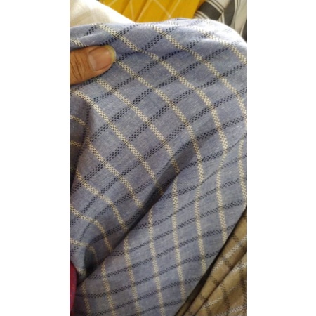 Jual Kain pure linen motif kotak Warna Biru Denim | Shopee Indonesia