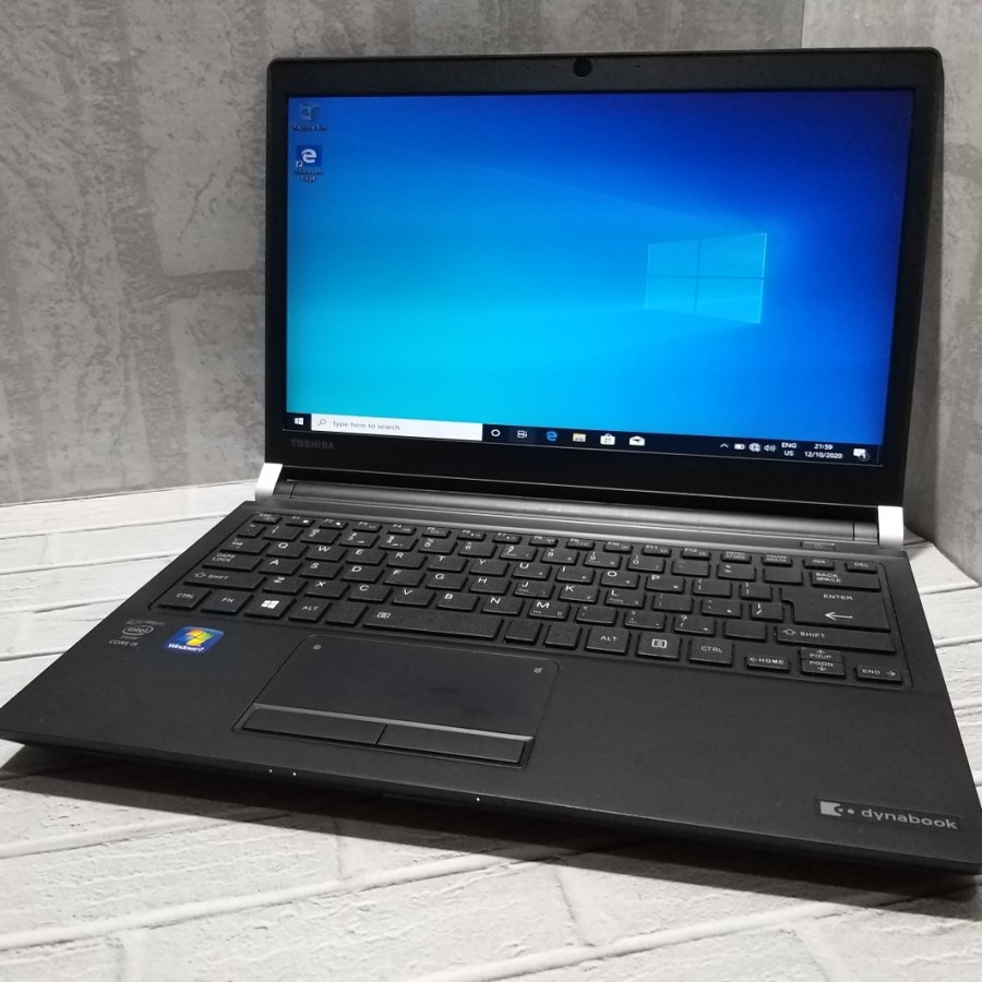 Jual Toshiba dynabook R73 core i5 gen 5 SSD Siap pakai laptop scond ...