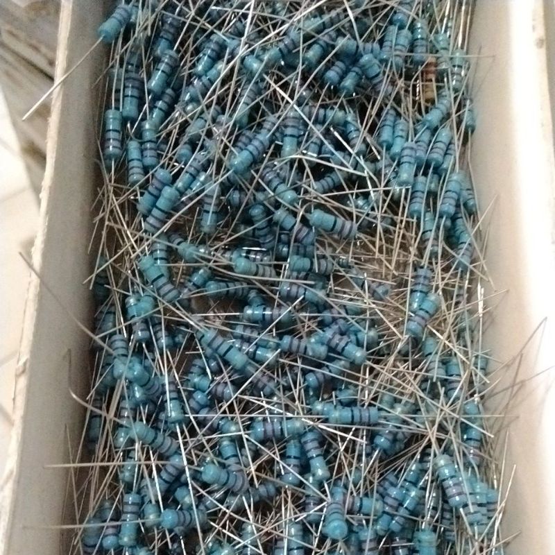 Jual RESISTOR 22 Ohm 1/2 Wat ( 1000 Dapat 10 Pcs ) | Shopee Indonesia