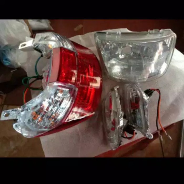 Jual lampu depan belakang dan sein f1zr atau vega r lama | Shopee Indonesia